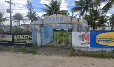 Moradores denunciam atividade suspeita em antigo prédio da AABB, que está abandonado