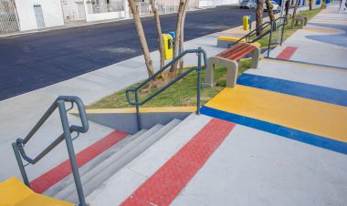 Prefeitura inaugura urbanização do calçadão da Avenida Augusto Franco e moradores aprovam novo espaço